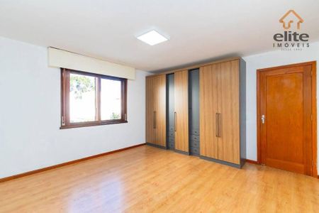 41_photo/94dce49c8b.e9bc35269128f7e8-ATLAS-b5f07534-d970-4ae3-be68-e57db22277c7.jpg de casa à venda com 6 quartos, 361m² em Água Verde, Curitiba