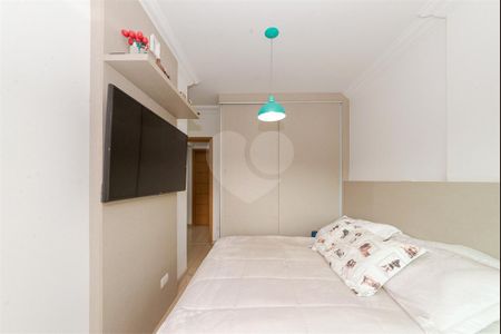 13_photo/94dce49caf.59e2a8b39dc3b007-ATLAS-8b134fbc-e6dd-47bd-9811-20e28d6478cf.jpg de apartamento à venda com 2 quartos, 69m² em Água Verde, Curitiba