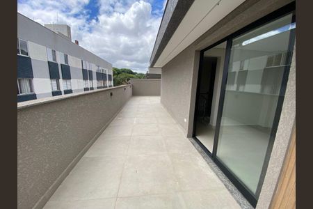 28_photo/94dce49ccb.01061cb6ad72014f-ATLAS-c33b5f9f-88d7-4456-94de-023f81ae17e6.jpg de casa à venda com 3 quartos, 150m² em Água Verde, Curitiba