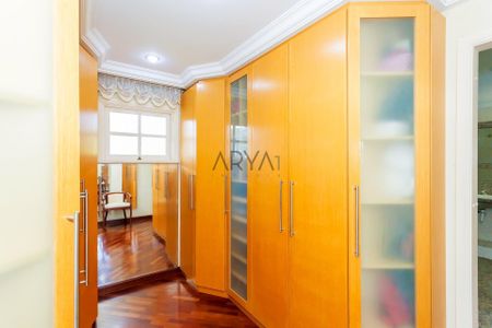 7_photo/94dce49cef.9f389e5fbe0155e0-ATLAS-a7310868-b8a1-4c39-9be3-36ca19302832.jpg de casa à venda com 6 quartos, 480m² em Água Verde, Curitiba