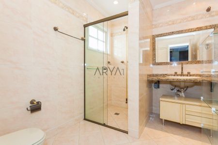 12_photo/94dce49cef.9f389e5fbe0155e0-ATLAS-da892987-00e4-48e5-950f-0aa37f9e3873.jpg de casa à venda com 6 quartos, 480m² em Água Verde, Curitiba