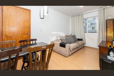 11_photo/94dce49d05.a227fe1b945d785d-ATLAS-339a76e5-e848-4207-86a5-7bc20363ac7c.jpg de apartamento à venda com 2 quartos, 45m² em Água Verde, Curitiba