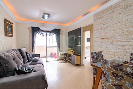 18_photo/94dce49d0d.dd0e2de8ca271679-ATLAS-bd097336-8688-47fa-9566-50f2e142f4e7.jpg de apartamento à venda com 3 quartos, 62m² em Água Verde, Curitiba