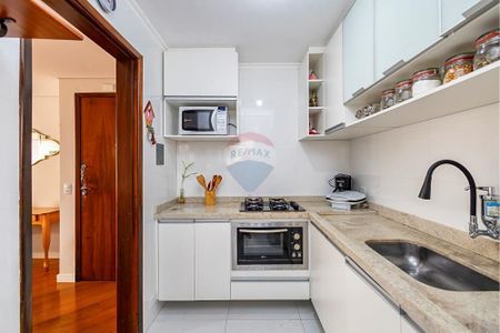 5_photo/94dce49d3d.4ac9e397404fb72c-ATLAS-58d52441-1d96-410e-bd30-5da2d2df7b11.jpg de apartamento à venda com 3 quartos, 63m² em Água Verde, Curitiba