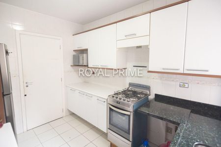 9_photo/94dce49d73.e1b405832deb80d4-ATLAS-e21b938d-0b7b-434e-ab5f-c04033bfe248.jpg de apartamento para alugar com 3 quartos, 183m² em Água Verde, Curitiba