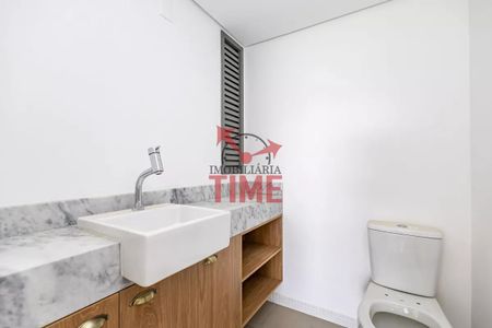 31_photo/94dce49d83.238af9e8b66acb07-ATLAS-99f8f48a-df2c-41aa-aaa5-8a77312c231a.jpg de apartamento à venda com 2 quartos, 77m² em Água Verde, Curitiba