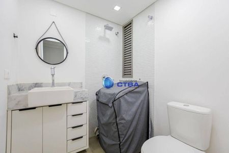 14_photo/94dce49d83.f0ecc906b832f777-ATLAS-8e758875-5ca7-49a9-8b5d-18f0e4d1ddfb.jpg de apartamento para alugar com 2 quartos, 53m² em Água Verde, Curitiba