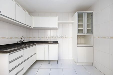 5_photo/94dce49d99.b5bd0ca03d4b24be-ATLAS-3d40503c-eea3-4b87-828a-7ea43a60ac2d.jpg de casa de condomínio à venda com 3 quartos, 125m² em Água Verde, Curitiba