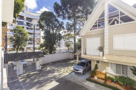 2_photo/94dce49d99.b5bd0ca03d4b24be-ATLAS-7bc11699-b414-4aae-b0c4-d570cb97f984.jpg de casa de condomínio à venda com 3 quartos, 125m² em Água Verde, Curitiba