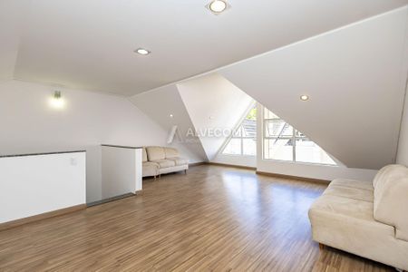 6_photo/94dce49d99.b5bd0ca03d4b24be-ATLAS-b9e24def-cc7d-4e97-9504-33537d875437.jpg de casa de condomínio à venda com 3 quartos, 125m² em Água Verde, Curitiba