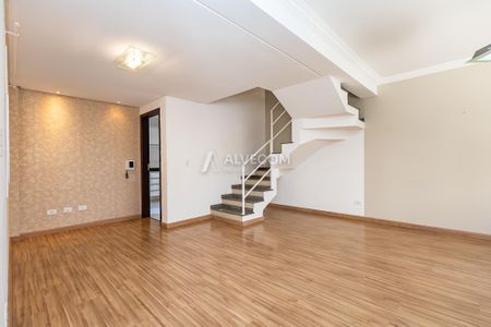 3_photo/94dce49d99.b5bd0ca03d4b24be-ATLAS-c3dd9aef-e05c-488f-9779-09674303353a.jpg de casa de condomínio à venda com 3 quartos, 125m² em Água Verde, Curitiba