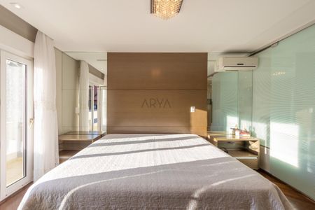 4_photo/94dce49db3.2781d2ca693b02d7-ATLAS-1e0376c6-d0dc-4eee-bee8-cf51df5d064e.jpg de casa à venda com 4 quartos, 514m² em Água Verde, Curitiba