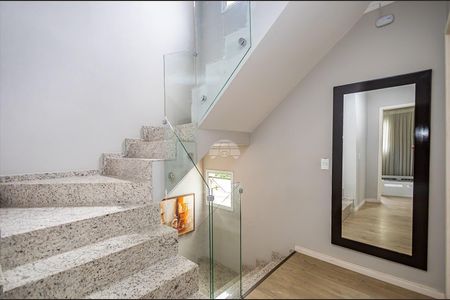 26_photo/94dce49dcf.1abb915dd61923be-ATLAS-7430d267-519d-4fd1-8d75-cd12c5e3d12d.jpg de casa à venda com 3 quartos, 260m² em Água Verde, Curitiba