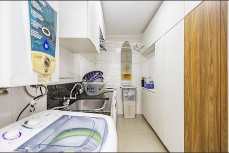 18_photo/94dce49dcf.1abb915dd61923be-ATLAS-790e9c07-57ff-43fd-bd5f-ee020719ffe2.jpg de casa à venda com 3 quartos, 260m² em Água Verde, Curitiba