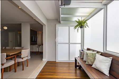 12_photo/94dce49dcf.1abb915dd61923be-ATLAS-97fa0259-b965-453f-8d4d-efe8dc87d9ed.jpg de casa à venda com 3 quartos, 260m² em Água Verde, Curitiba