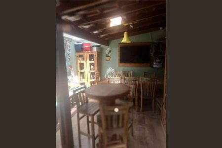 13_photo/94dce49dd5.e964f832e1b85cae-ATLAS-0e316f0d-e180-4d2e-8640-a86feee9f776.jpg de casa à venda com 3 quartos, 155m² em Água Verde, Curitiba