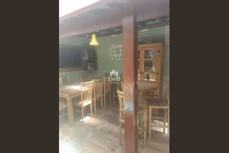 17_photo/94dce49dd5.e964f832e1b85cae-ATLAS-e07c2b22-a51c-48fb-9b7a-87cd900e9e29.jpg de casa à venda com 3 quartos, 155m² em Água Verde, Curitiba