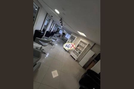 2_photo/94dce49e43.5f3d0ec8cff6b3c6-ATLAS-9758c830-7a07-4c7f-9fc0-ddc83dce258b.jpg de casa à venda com 4 quartos, 300m² em Água Verde, Curitiba