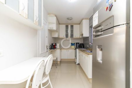 7_photo/94dce49eaf.1168d7f35de77434-ATLAS-37fc652a-959c-4183-ba2e-4163490ce582.jpg de casa de condomínio à venda com 3 quartos, 209m² em Guaíra, Curitiba