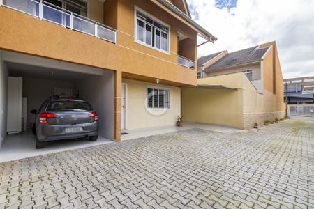 10_photo/94dce49eaf.1168d7f35de77434-ATLAS-d9a5ec6e-ab6b-4fc5-8014-3d9c8ecf0054.jpg de casa de condomínio à venda com 3 quartos, 209m² em Guaíra, Curitiba