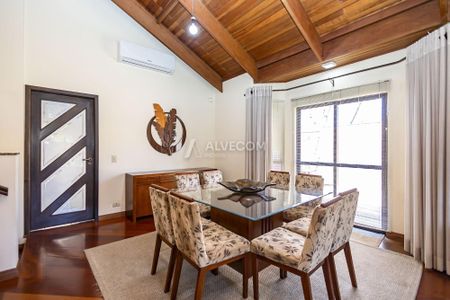 8_photo/94dce49f0b.52672f3a0664a53f-ATLAS-972ab05c-e476-4288-9e0a-d70bb9577d63.jpg de casa à venda com 4 quartos, 249m² em Guaíra, Curitiba