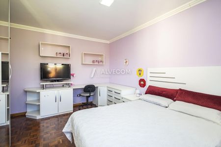 27_photo/94dce49f0b.52672f3a0664a53f-ATLAS-99a7ef3f-ecd3-47e1-9a27-6ce18fab84b8.jpg de casa à venda com 4 quartos, 249m² em Guaíra, Curitiba