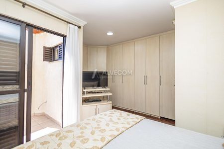 21_photo/94dce49f0b.52672f3a0664a53f-ATLAS-a05189bd-ac4f-48d2-a12e-29a04d37a54e.jpg de casa à venda com 4 quartos, 249m² em Guaíra, Curitiba