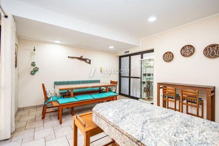 33_photo/94dce49f0b.52672f3a0664a53f-ATLAS-b97cf6b2-d2bf-4286-a3ab-655efd7aa6f2.jpg de casa à venda com 4 quartos, 249m² em Guaíra, Curitiba