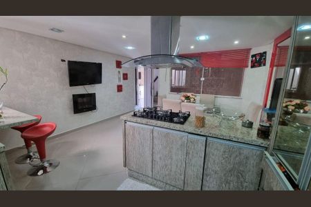 8_photo/94dce49f79.5c4d2993a39340ff-ATLAS-2eda8e4f-2e1d-45f5-aff3-330c556ce8a7.jpg de casa à venda com 3 quartos, 282m² em Água Verde, Curitiba