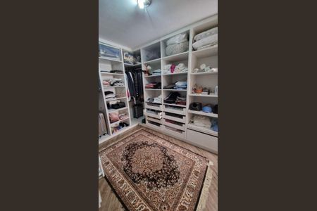 4_photo/94dce49f79.5c4d2993a39340ff-ATLAS-4e0fefc3-437d-452b-8c35-ff767232926b.jpg de casa à venda com 3 quartos, 282m² em Água Verde, Curitiba