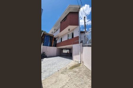 2_photo/94dce49f79.5c4d2993a39340ff-ATLAS-bb799f0c-e262-496c-a900-cee3314e8a7c.jpg de casa à venda com 3 quartos, 282m² em Água Verde, Curitiba