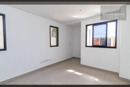 8_photo/94dce49f79.c59a07eb2c4e28de-ATLAS-3450a256-cc24-4aa1-aaa4-83ff306a03e0.jpg de casa à venda com 3 quartos, 115m² em Guaíra, Curitiba