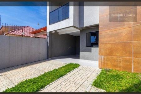 5_photo/94dce49f79.c59a07eb2c4e28de-ATLAS-d707af9f-92ac-4bcf-bcd3-04bdb71a46f9.jpg de casa à venda com 3 quartos, 115m² em Guaíra, Curitiba