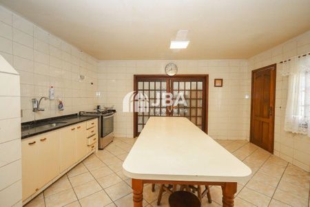 26_photo/94dce49faf.92a9ad8d3571811d-ATLAS-d2e4a4df-0ee6-4d6e-9b4a-eba872bc07ac.jpg de casa à venda com 5 quartos, 300m² em Guaíra, Curitiba