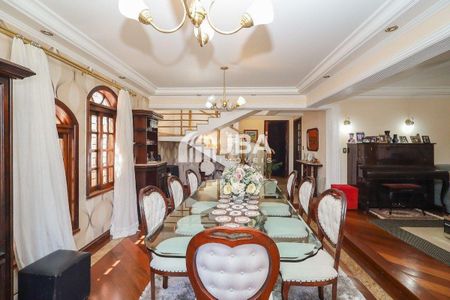 6_photo/94dce49faf.92a9ad8d3571811d-ATLAS-fb850d43-ef65-4e81-99c1-d98b5a1c8f54.jpg de casa à venda com 5 quartos, 300m² em Guaíra, Curitiba