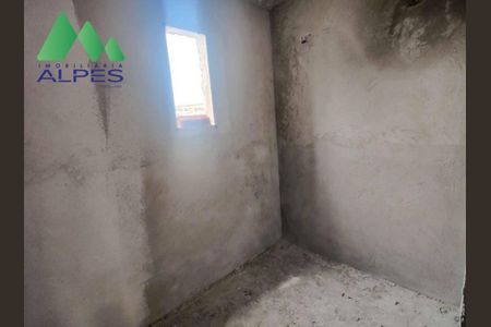 2_photo/94dce49fcf.ebaa3986cb8ba134-ATLAS-874332b5-180c-4d7b-a90a-ae46f285ceb2.jpg de casa à venda com 3 quartos, 150m² em Guaíra, Curitiba