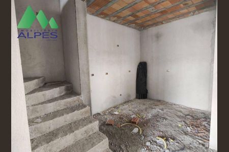 9_photo/94dce49fcf.ebaa3986cb8ba134-ATLAS-b3fe366d-c69d-449f-b794-39a4c9b1e394.jpg de casa à venda com 3 quartos, 150m² em Guaíra, Curitiba