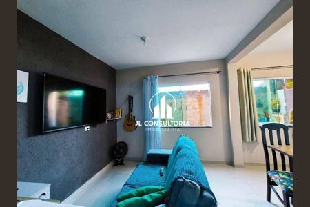 32_photo/94dce4a00d.8dbdeda0bdbc2d2a-ATLAS-0239e70c-bab1-425f-8218-aa7c280731b1.jpg de casa à venda com 3 quartos, 150m² em Guaíra, Curitiba