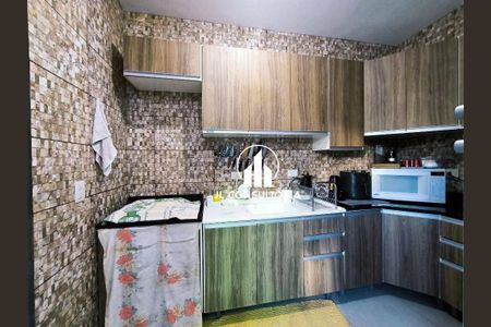 35_photo/94dce4a00d.8dbdeda0bdbc2d2a-ATLAS-3025c3a0-48e3-47e0-ab69-22bf0c4ec1f9.jpg de casa à venda com 3 quartos, 150m² em Guaíra, Curitiba