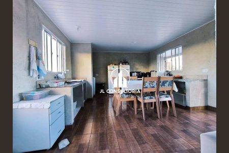 15_photo/94dce4a00d.8dbdeda0bdbc2d2a-ATLAS-71da7b71-018d-49c5-b61e-4b8a07675cd9.jpg de casa à venda com 3 quartos, 150m² em Guaíra, Curitiba