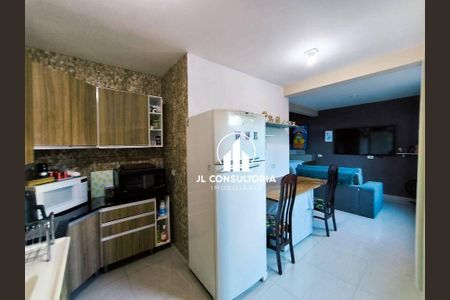 7_photo/94dce4a00d.8dbdeda0bdbc2d2a-ATLAS-938bc246-84b2-4d46-8e80-8a90350da9da.jpg de casa à venda com 3 quartos, 150m² em Guaíra, Curitiba