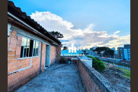 19_photo/94dce4a00d.8dbdeda0bdbc2d2a-ATLAS-e4ec8d6c-ee6e-465d-992b-0bf8a251dc13.jpg de casa à venda com 3 quartos, 150m² em Guaíra, Curitiba