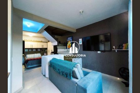 5_photo/94dce4a00d.8dbdeda0bdbc2d2a-ATLAS-f609ee01-ec3a-4b26-9946-ff39c75ced86.jpg de casa à venda com 3 quartos, 150m² em Guaíra, Curitiba