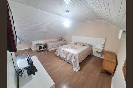 10_photo/94dce4a189.0677fa493c26e9cb-ATLAS-a0215fcd-9fc9-4351-ae2a-115acb2c63c3.jpg de casa à venda com 3 quartos, 155m² em Água Verde, Curitiba