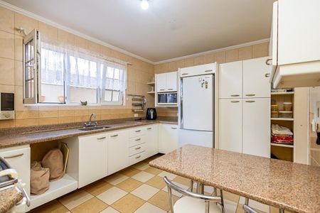 16_photo/94dce4a297.e02bbd74c619fcc4-ATLAS-9a3ca9e5-c784-429a-8826-7eb12b512f78.jpg de casa à venda com 4 quartos, 237m² em Guaíra, Curitiba