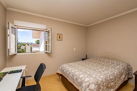 9_photo/94dce4a297.e02bbd74c619fcc4-ATLAS-e6707a0c-d949-4a68-a5f2-2331594a3af3.jpg de casa à venda com 4 quartos, 237m² em Guaíra, Curitiba