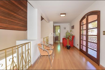 27_photo/94dce4a33d.7a37549eceeba21f-ATLAS-2c952eb6-b248-4bdc-a97c-961d9d2f63b8.jpg de casa à venda com 3 quartos, 293m² em Guaíra, Curitiba