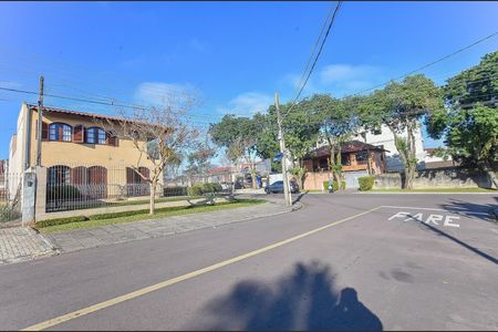 49_photo/94dce4a33d.7a37549eceeba21f-ATLAS-4fb8e101-7f47-45db-9c60-b453d1d0fb0f.jpg de casa à venda com 3 quartos, 293m² em Guaíra, Curitiba