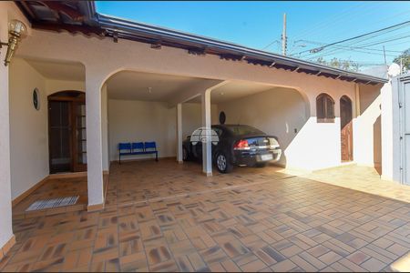 44_photo/94dce4a33d.7a37549eceeba21f-ATLAS-df4ac3b3-a82c-4814-92d1-072debb14cdb.jpg de casa à venda com 3 quartos, 293m² em Guaíra, Curitiba