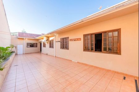 7_photo/94dce4a3cb.54d42efda8786743-ATLAS-26d8f82c-e587-4436-9574-930e3d88f166.jpg de casa à venda com 5 quartos, 300m² em Guaíra, Curitiba